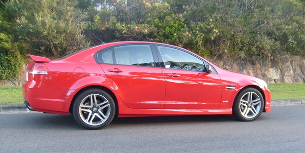 Holden Commodore SV6 on Chloe's Defensive Driving Course
