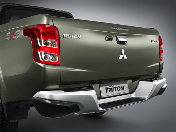 2015 new generation Mitsubishi Triton 