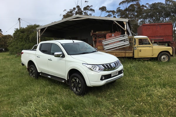 Mitsubishi Triton Exceed Dual Cab Ute 4WD 