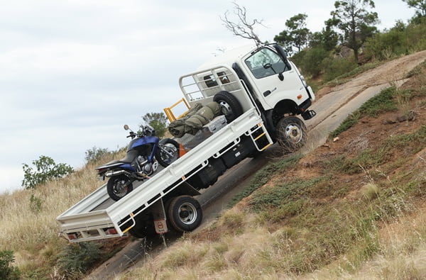 Hino 300 series 4X4