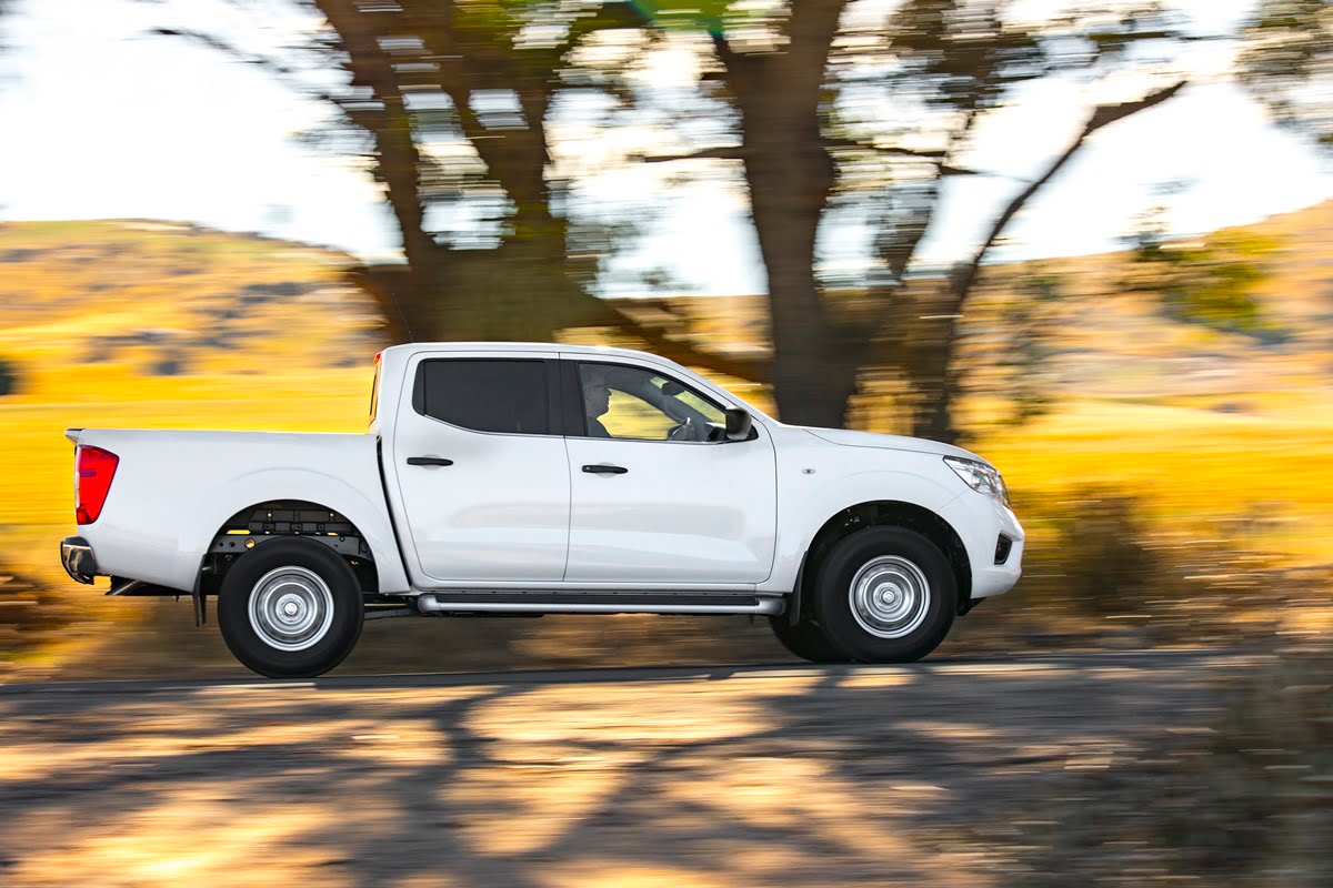 Nissan Navara SL Shown