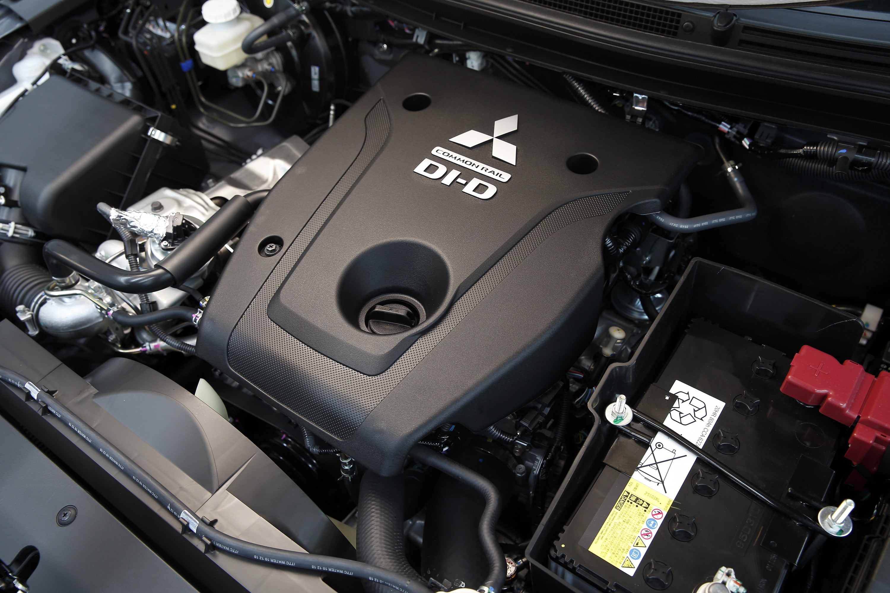 2019 Mitsubishi Triton GLS Premium 4WD 13 engine