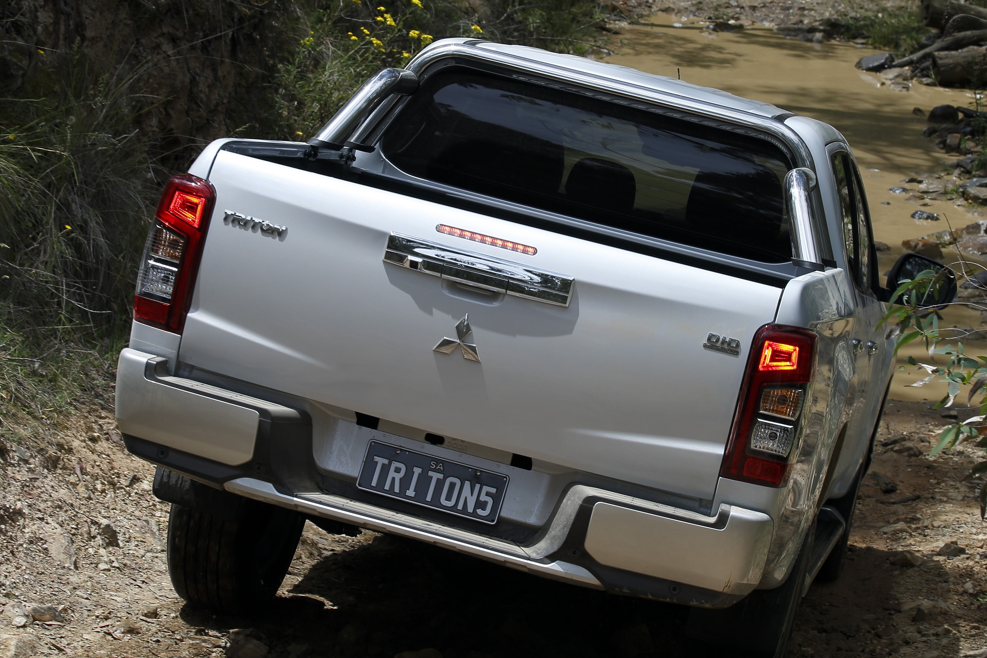 2019 Mitsubishi Triton GLS Premium 4WD 6