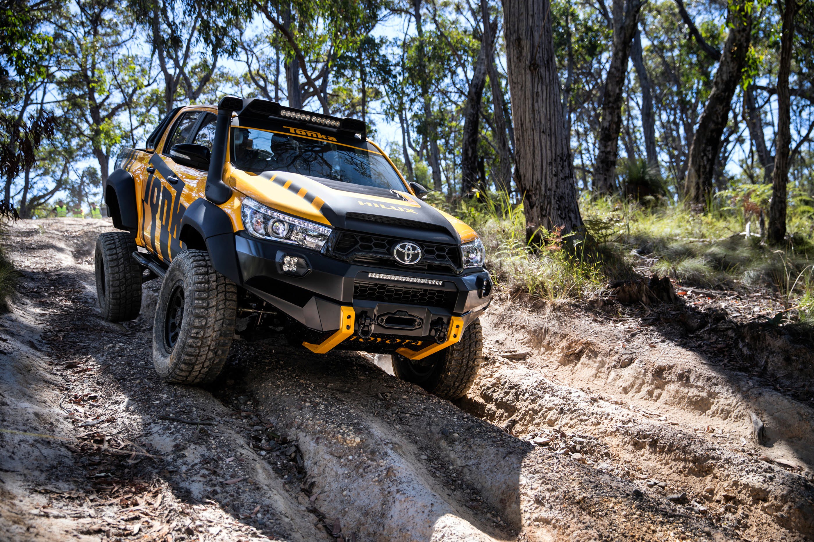 2017 Toyota HiLux Tonka Concept