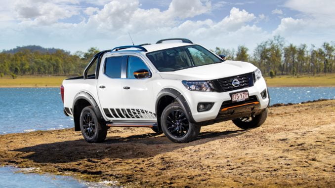 2019 Nissan Navara N-TREK front qtr