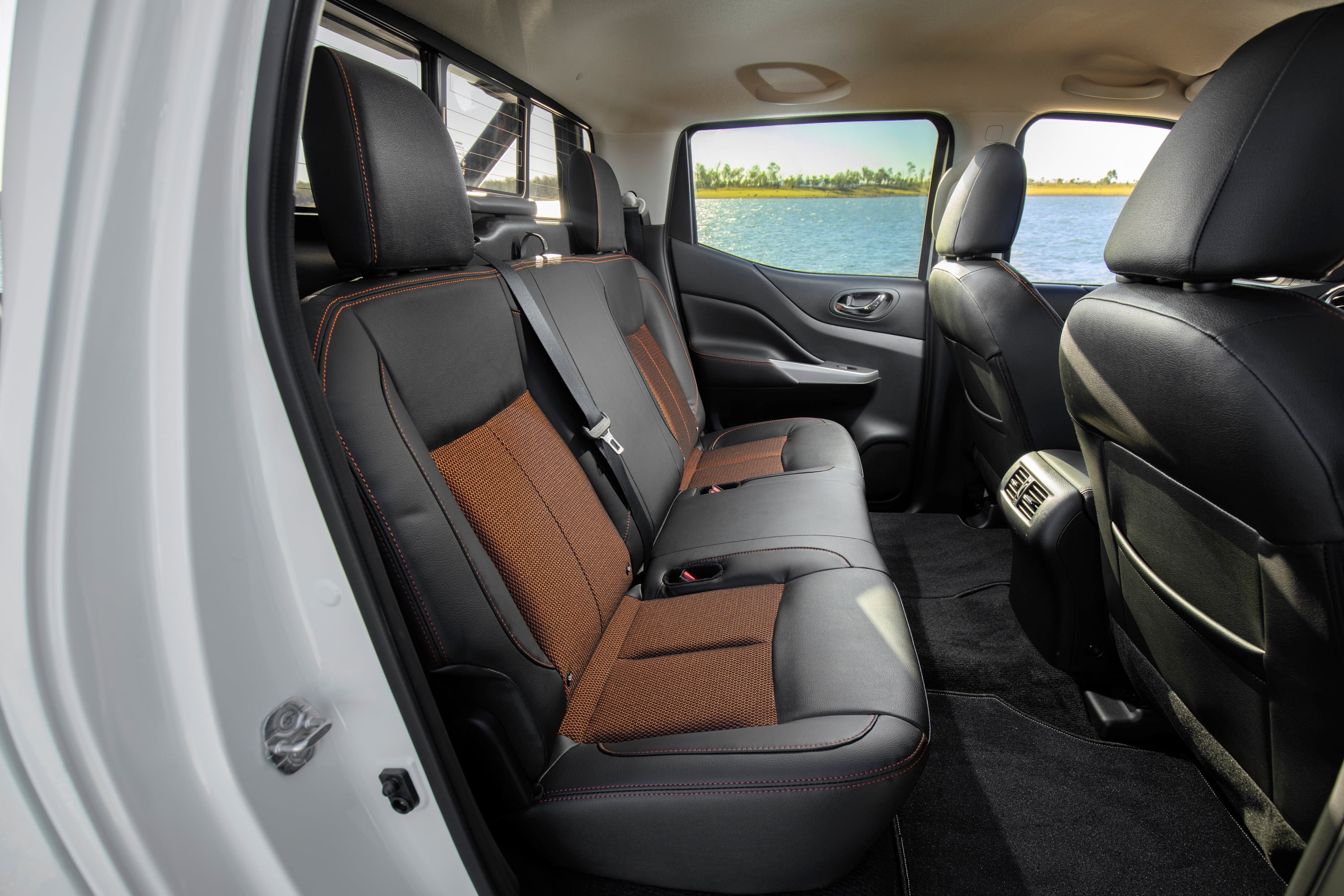 2019 Nissan Navara N-TREK rear seats