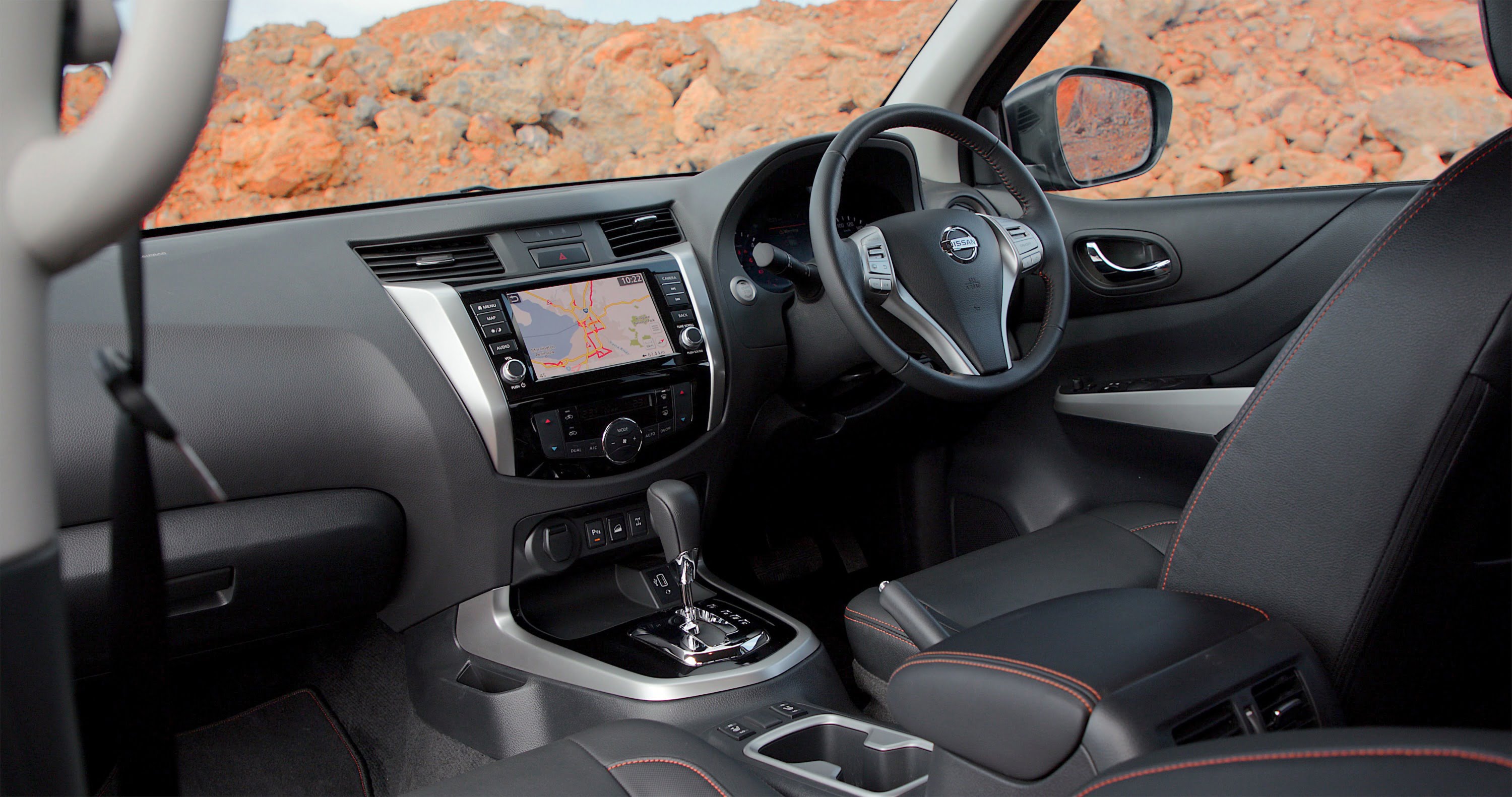 Nissan Navara N-TREK Warrior 21 interior