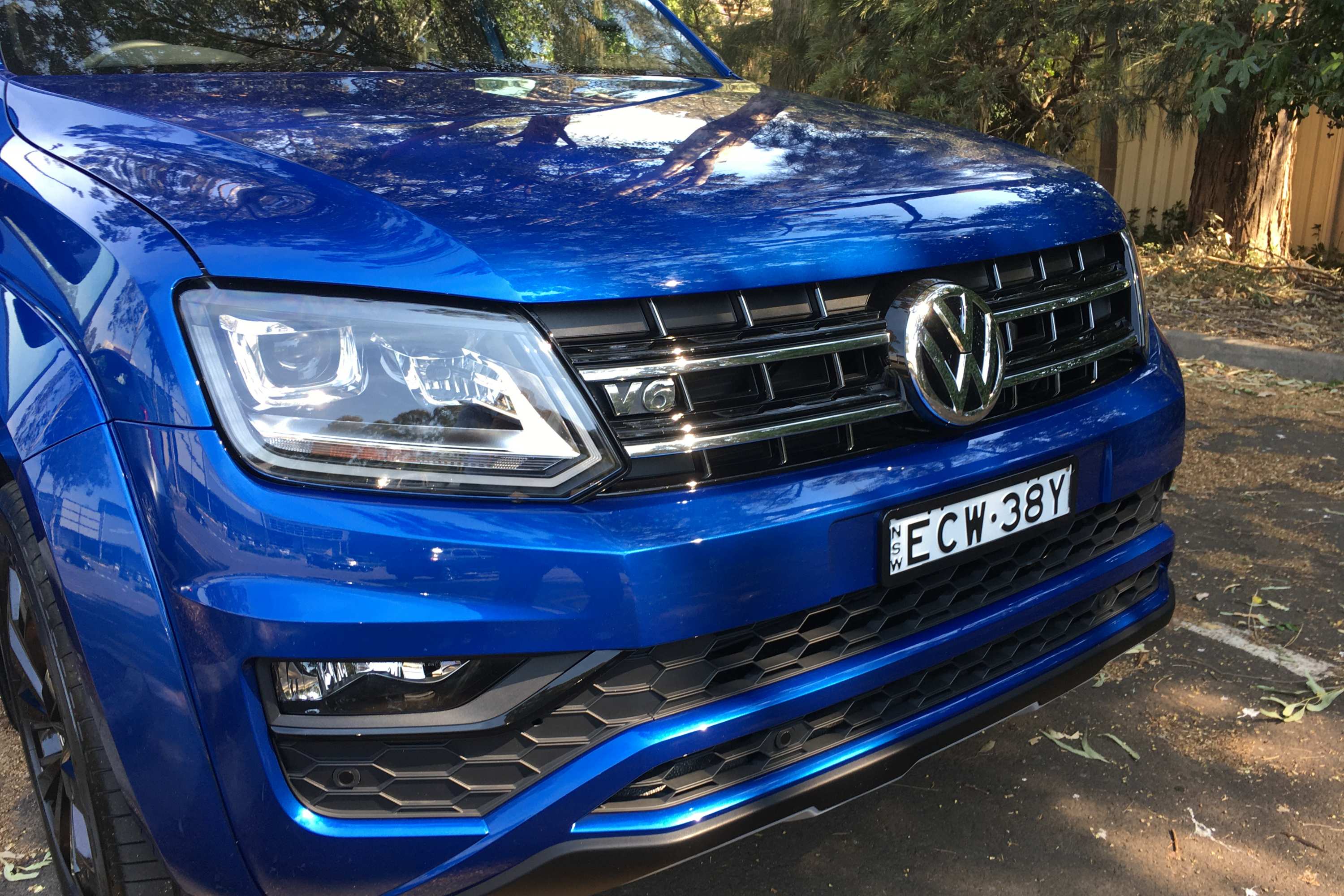 2019 VW Amarok TDI 580 VY Highline Black 1 grill