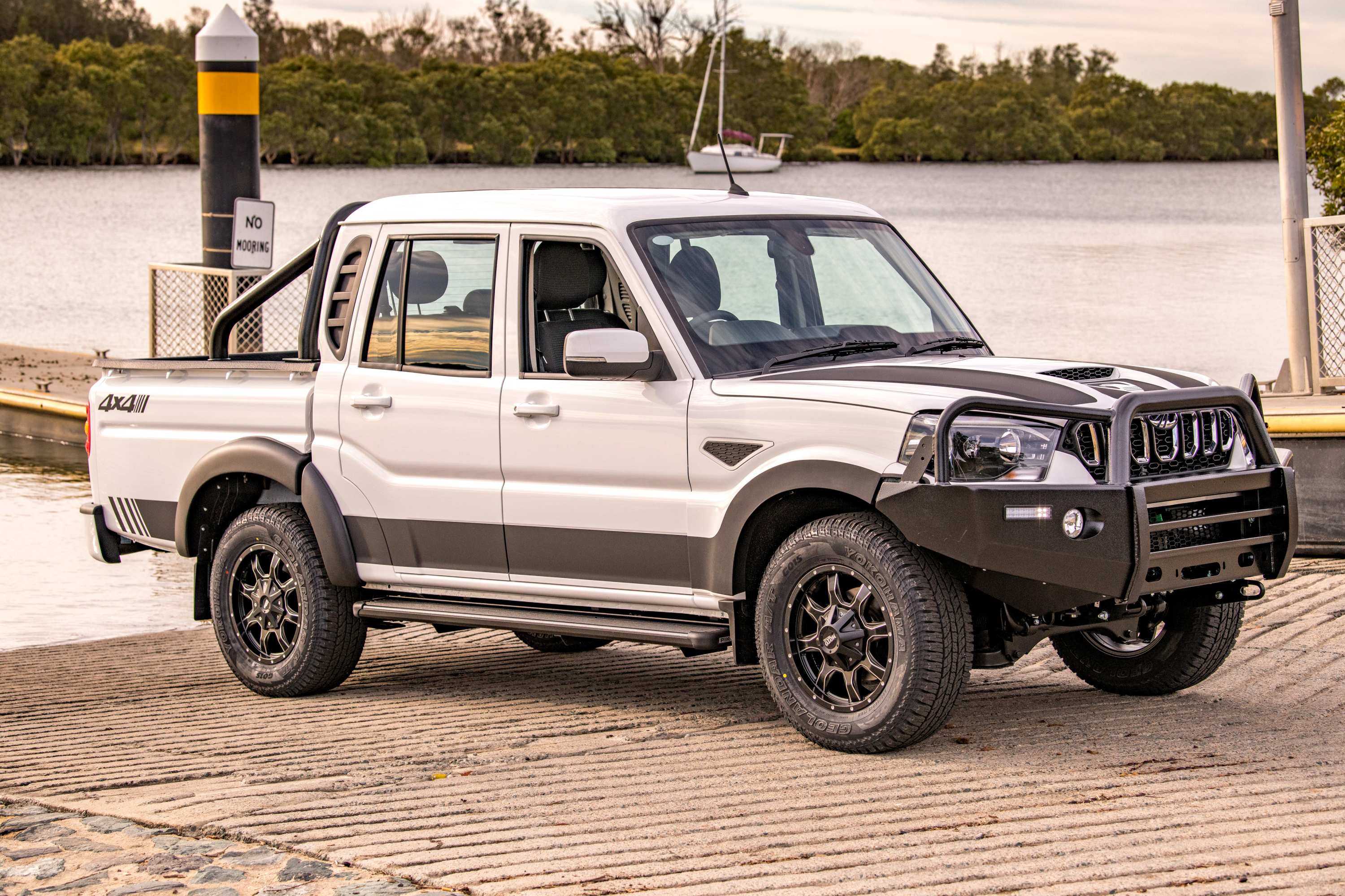 Mahindra launches Black Edition mHAWK MY2020 PikUp.