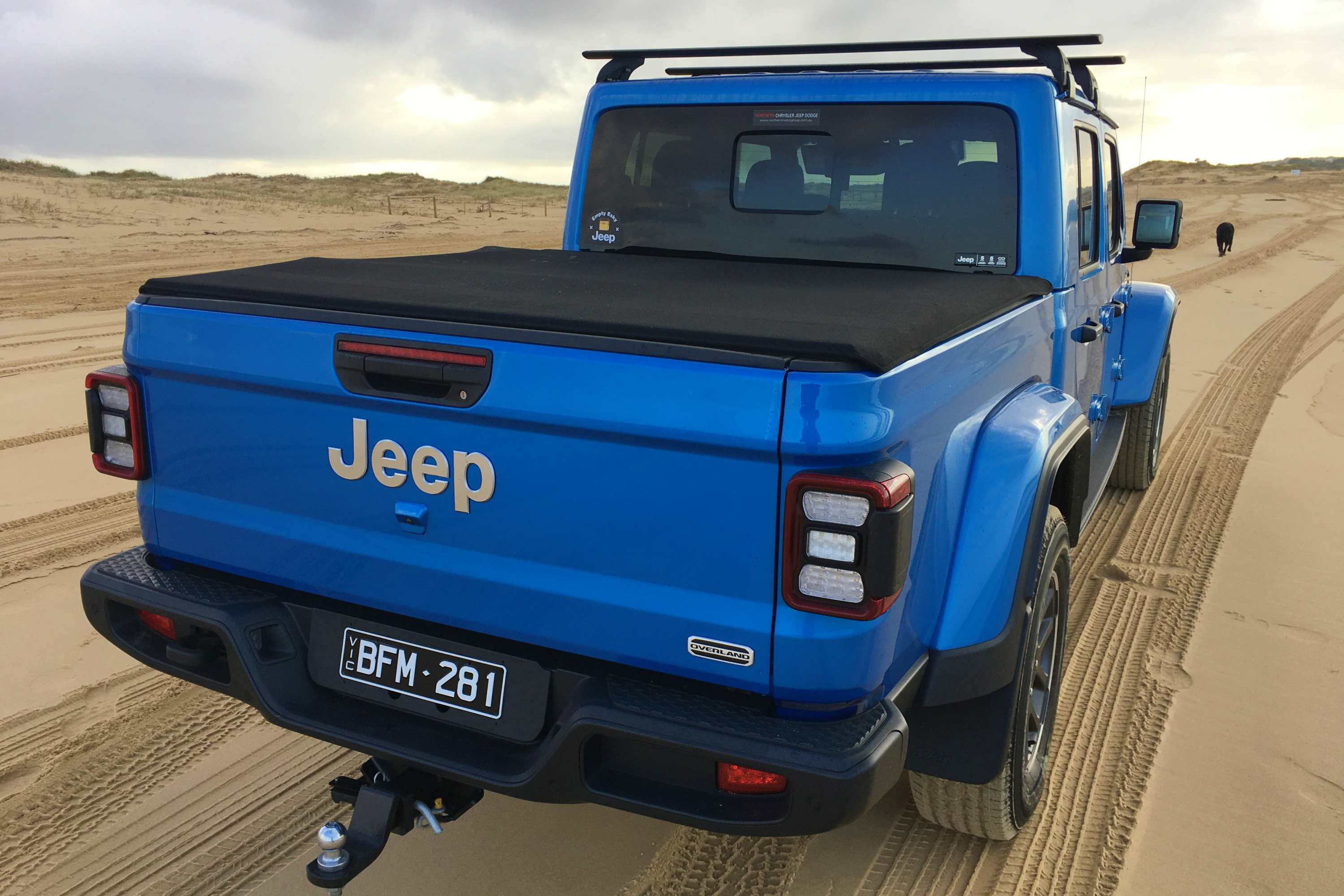 Jeep Gladiator Overland 4WD Ute rear 2