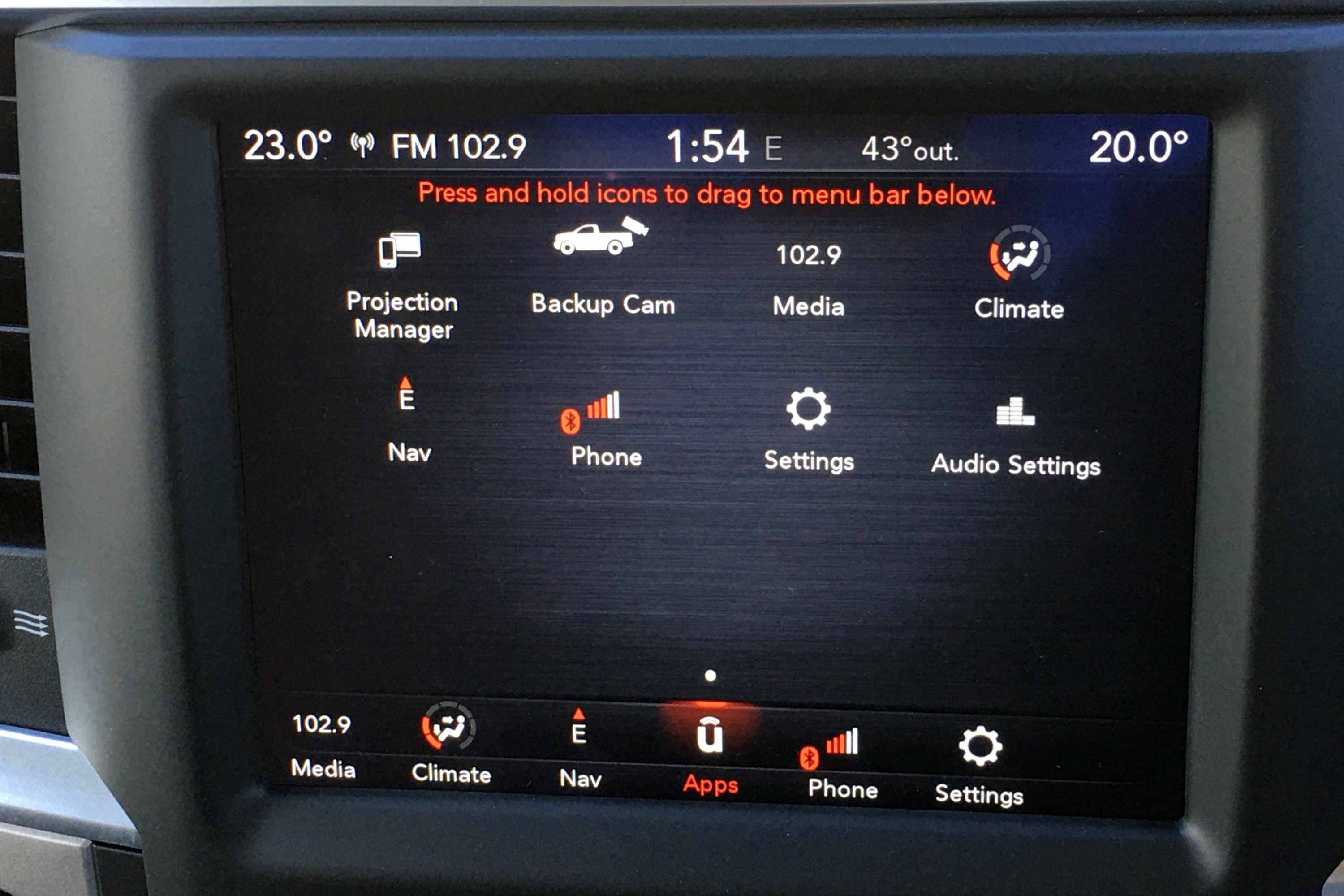 RAM 1500 Warlock centre screen