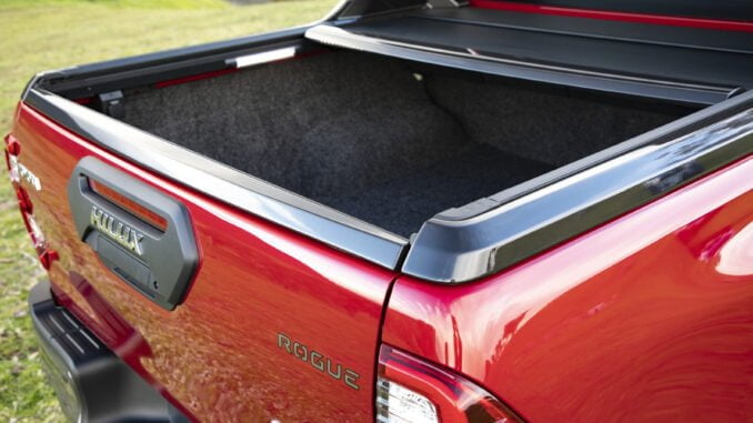 2020 Toyota HiLux Rogue - motorised roller cover.