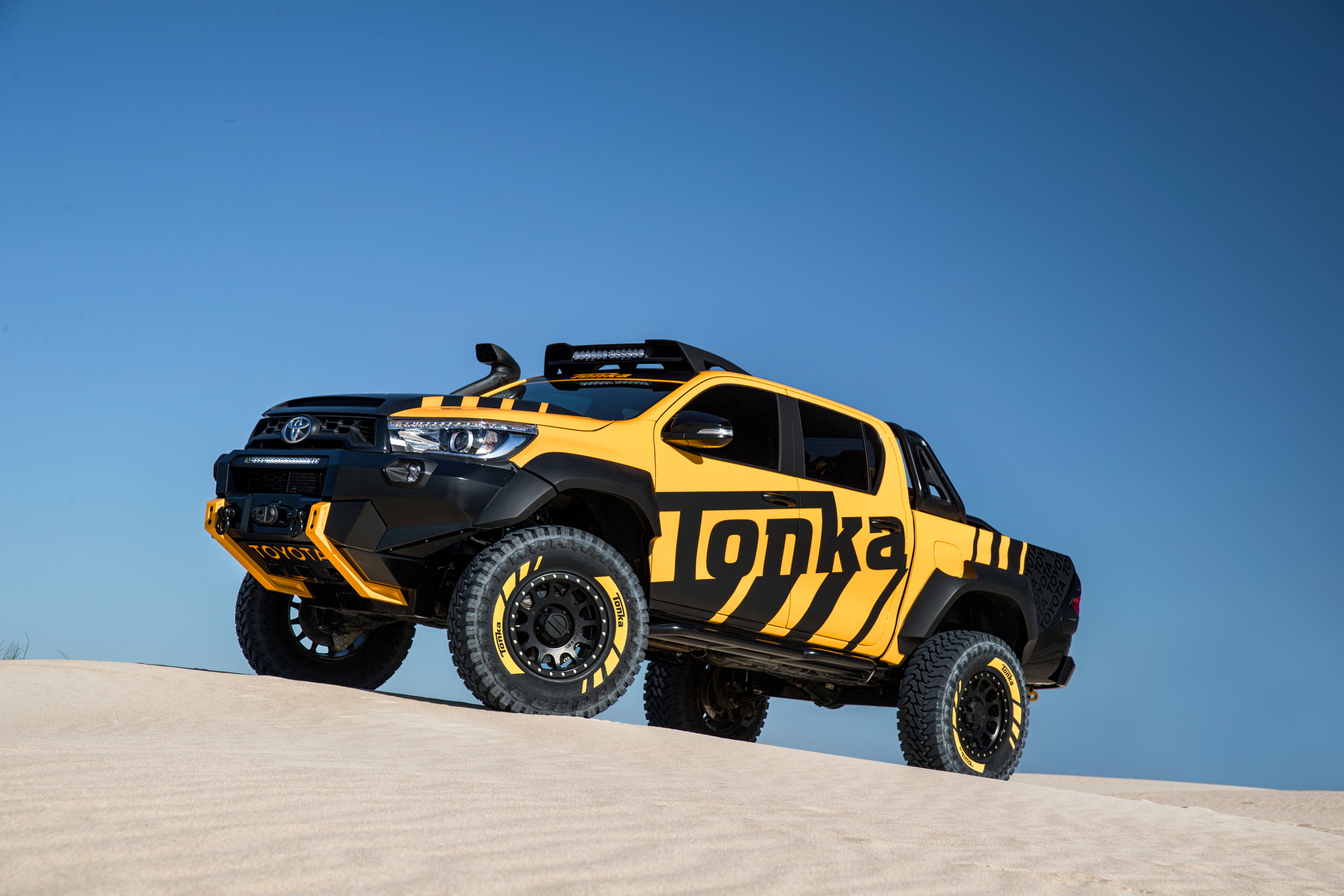 2017 Toyota HiLux Tonka Concept