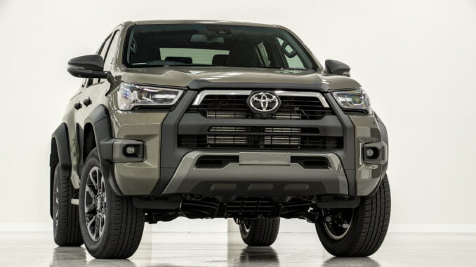 2023 Toyota HiLux Rogue