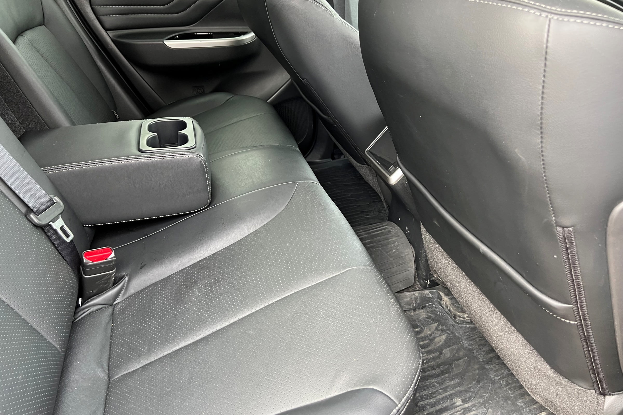 2022 Mitsubishi Triton GSR 2022 rear seat