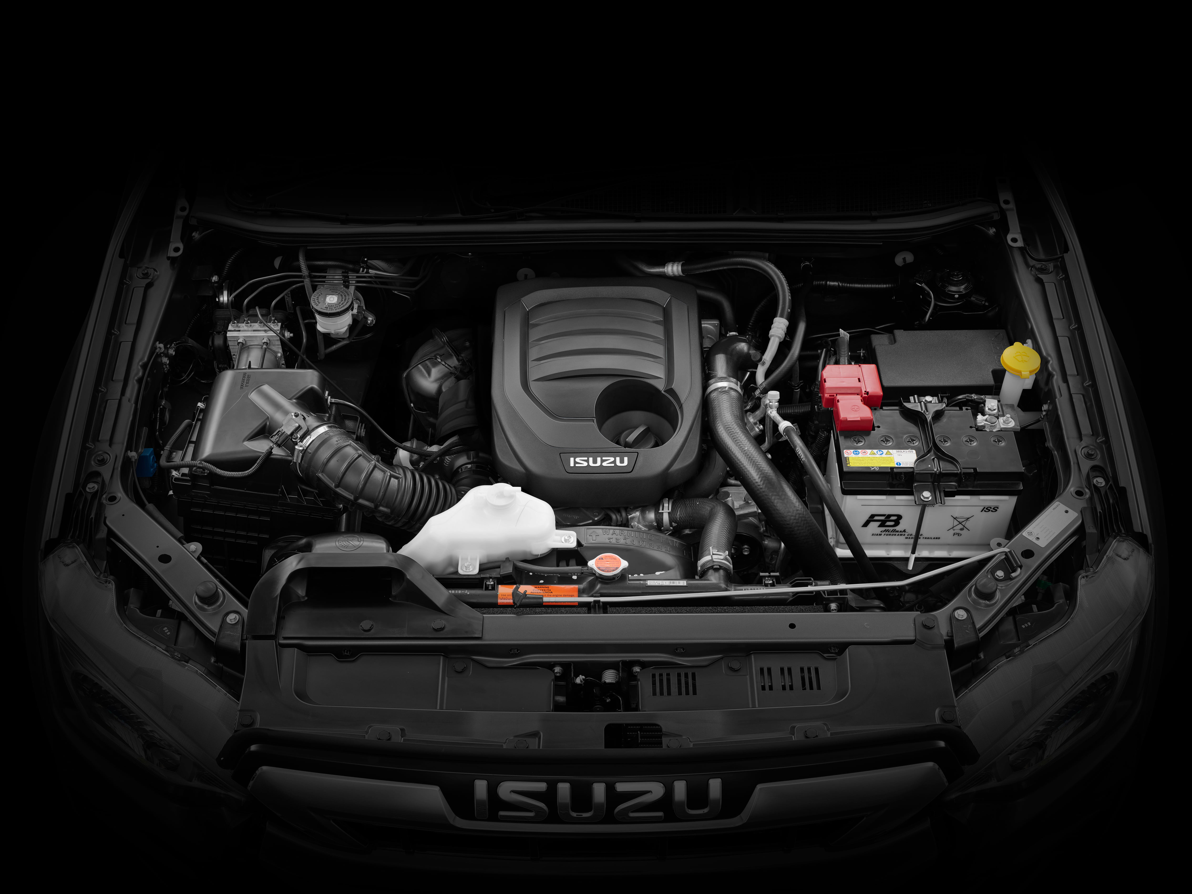 23MY ISUZU D-MAX RZ4E-TC 1.9L Engine Bay.