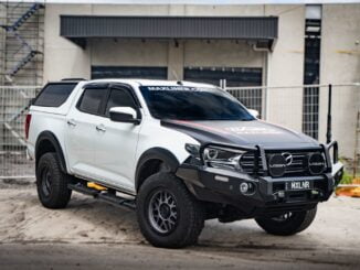 Maxliner-Mazda-BT-50-Canopy-3Q-Front