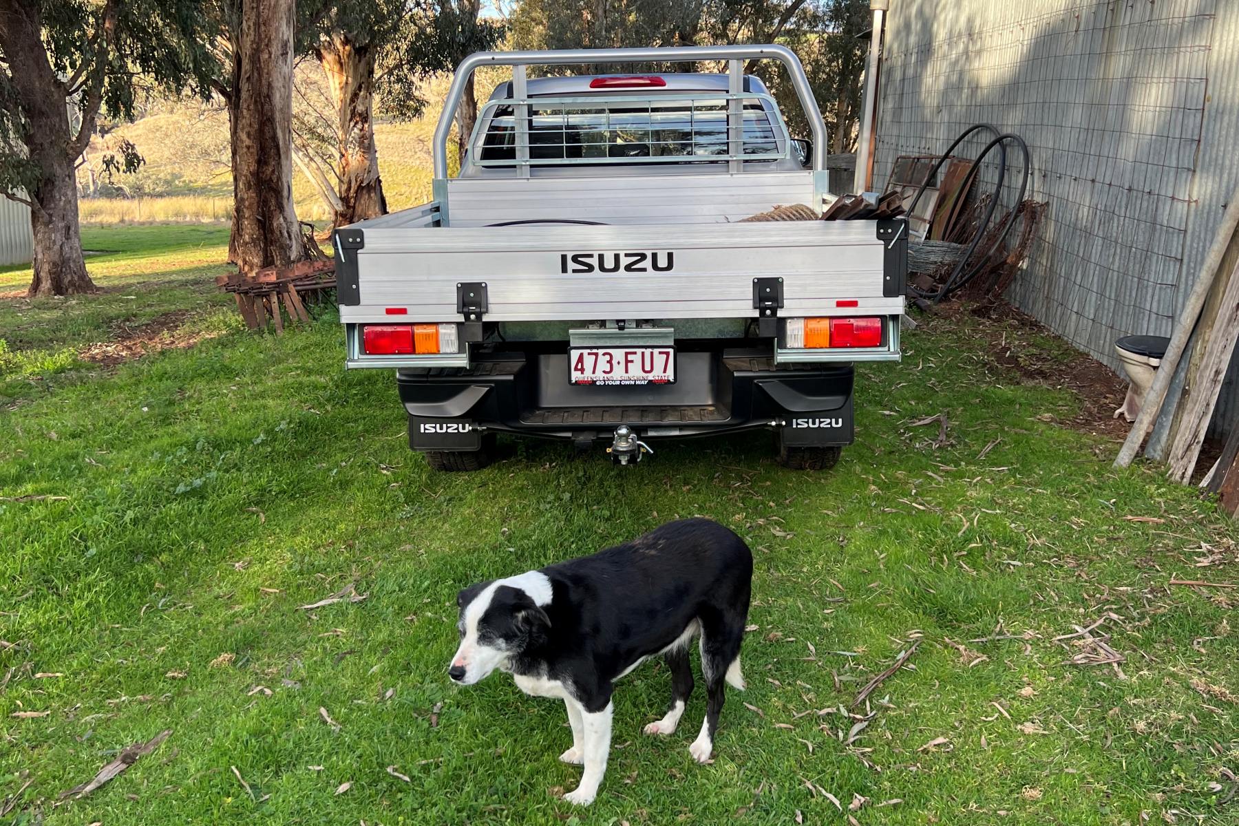 Isuzu D-Max LS-U Dual Cab Trayback 4WD Ute at farm tray 1