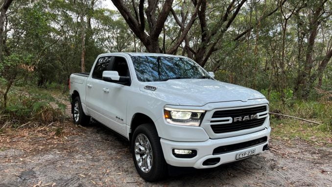 RAM 1500 Laramie Sport Front quarter 3