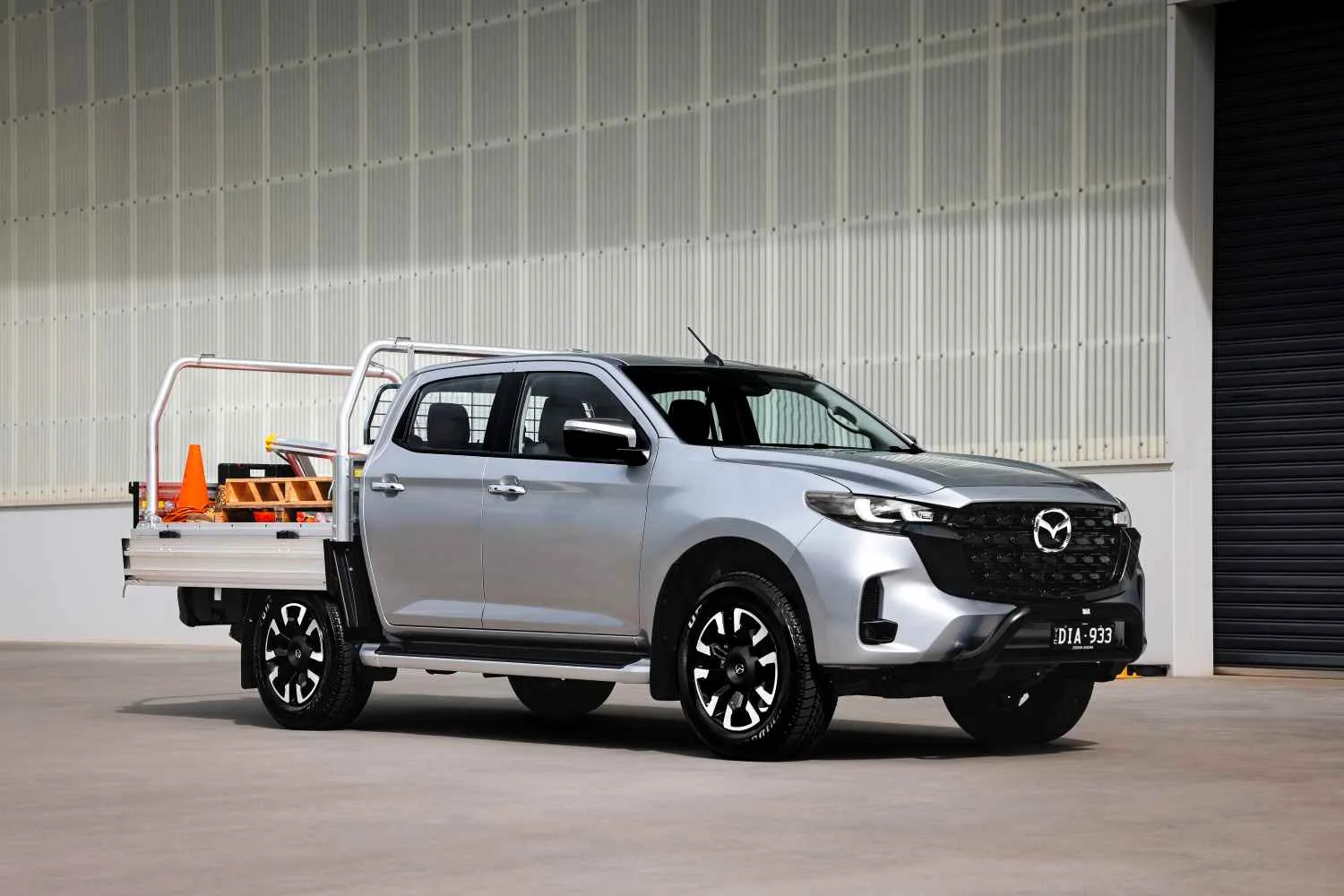 2025 Mazda BT-50 XTR cab chassis 1