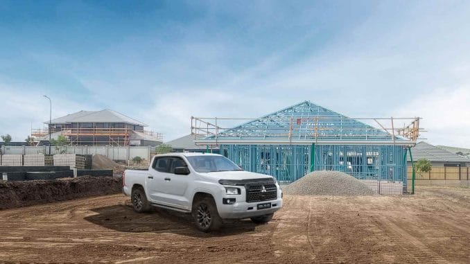 MMA3479_25MY Triton SAM_GLX-R