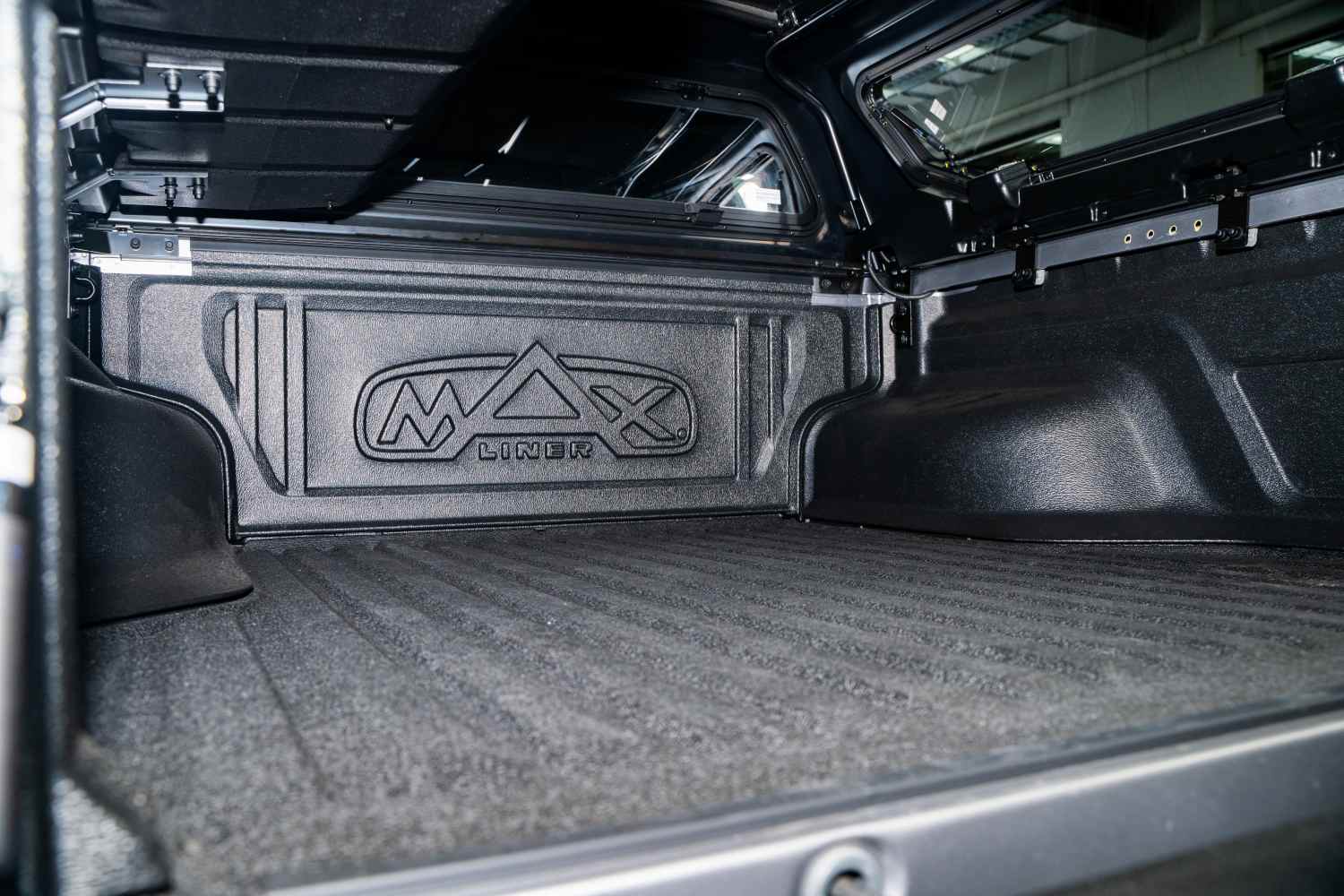 2026 Maxliner Nissan Navara tub liner